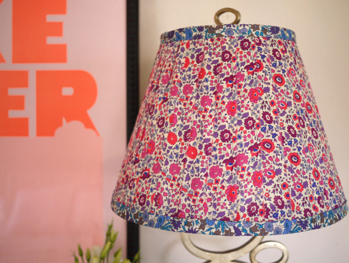 Diy Fl Lampshade Honestly, How To Cover A Lampshade With Fabric Strips