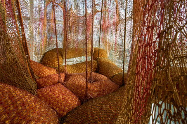 Madness is part of life by Ernesto Neto, espace Louis Vuitton