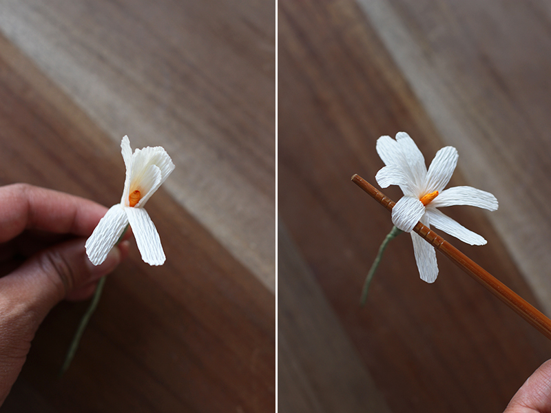 White Flowers DIY Flower Crown Kit