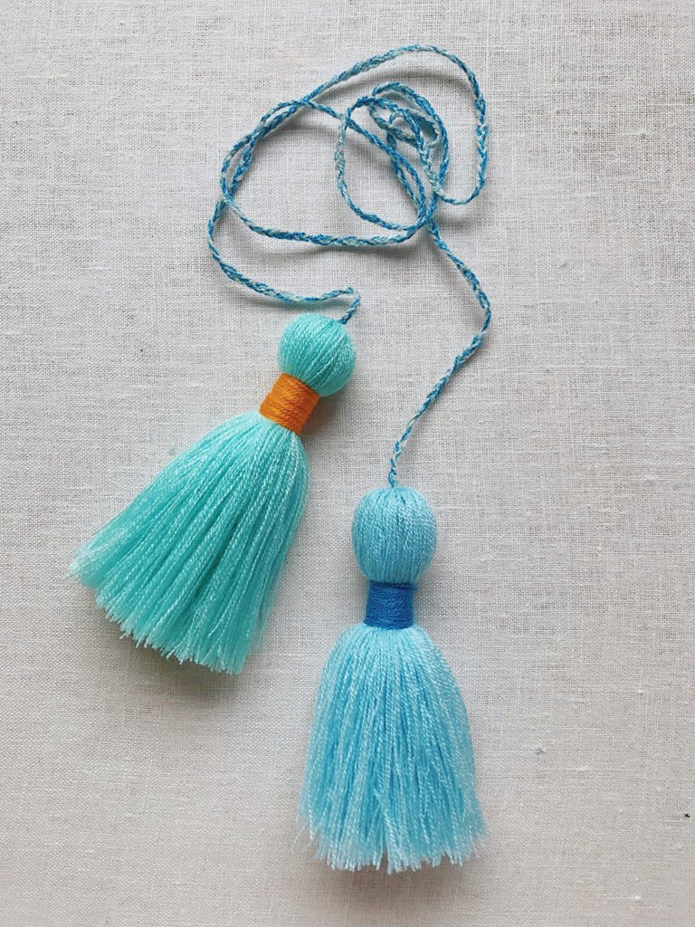 DIY The Perfect Tassel + Pom Pom Garland – Honestly WTF