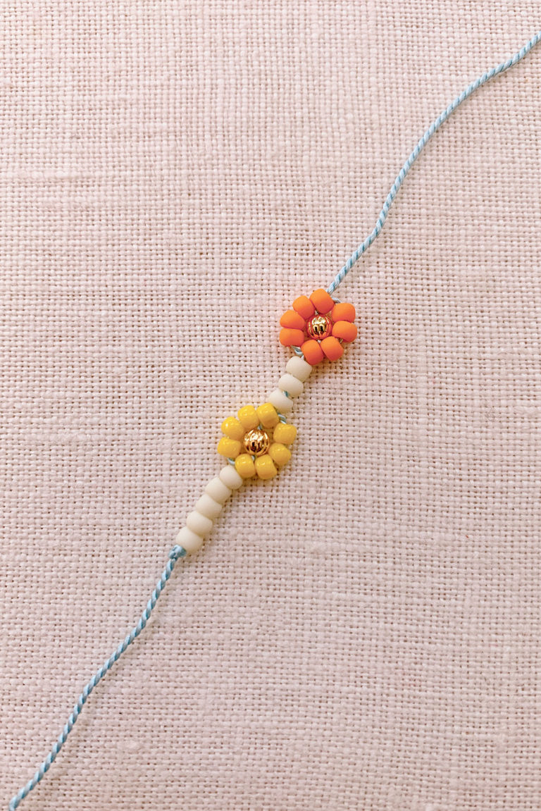 DIY Beaded Daisy Chain Bracelet – Honestly WTF